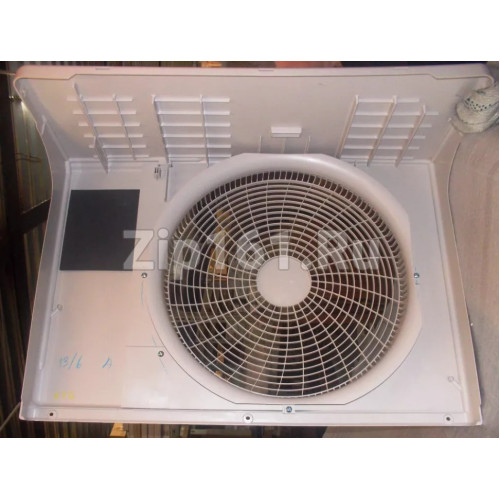 Передняя часть корпуса кондиционера (с защитной сеткой)  DB90-04241K